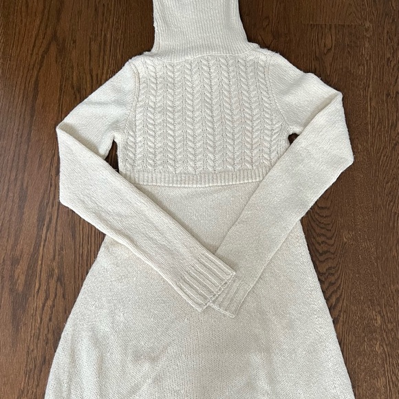 BCBG Sweater Dress Size S - Picture 4 of 5